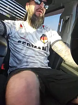 Beardedtattood online show from June 12, 10:46 am
