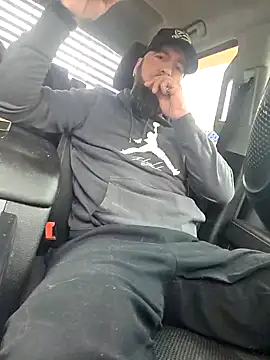 Beardedtattood online show from April 30, 11:28 am