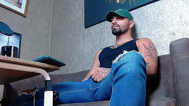 NigelBoydXXX online show from March 17, 7:13 am
