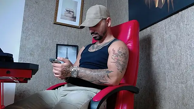 NigelBoydXXX online show from December 4, 6:17 pm