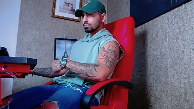 NigelBoydXXX online show from December 19, 7:40 am