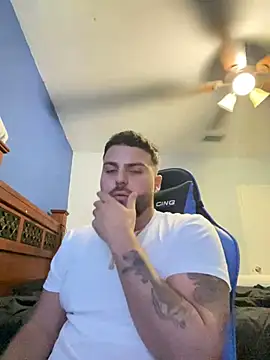 MasterKvn online show from December 6, 11:47 pm