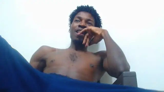 Snapshot of jaycolinss chatting on October 26, 12:34 am jaycolinss online show from October 26, 12:34 am