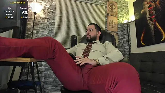 Ethan Castellano online show from June 7, 9:33 pm