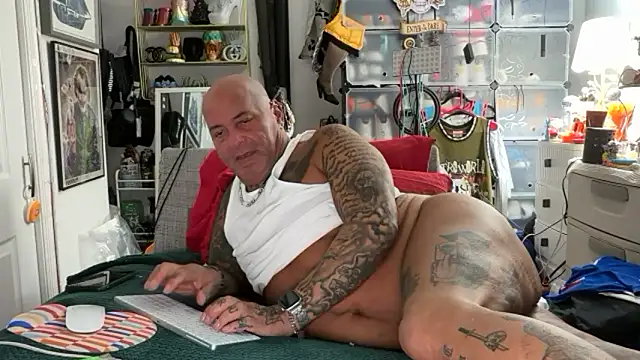 joeytatts66 online show from November 16, 4:58 am