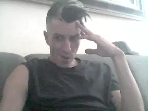 Snapshot of dannnnnnnnnny chatting on October 11, 12:09 pm dannnnnnnnnny online show from October 11, 12:09 pm
