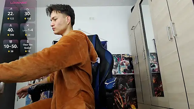 sr jaeger online show from March 22, 11:37 am