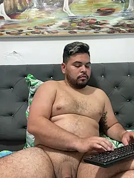 Snapshot of ChubbyCock18 chatting on February 14, 3:58 pm ChubbyCock18 online show from February 14, 3:58 pm