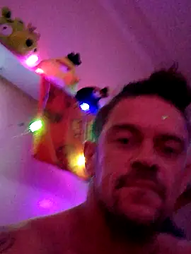 whitevegas69 online show from December 2, 2:14 am