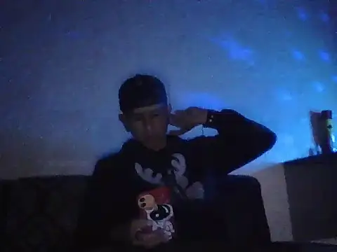 oiram27 online show from December 22, 12:57 pm