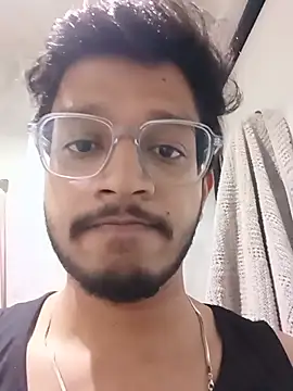 skinnyyyyyyyyy online show from June 22, 3:46 am