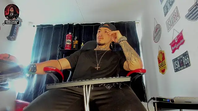 the beast master  online show from April 28, 8:35 pm