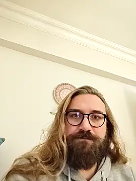 mazerunner34 online show from October 26, 8:11 pm