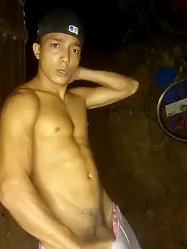 tayson  online show from March 28, 10:26 am