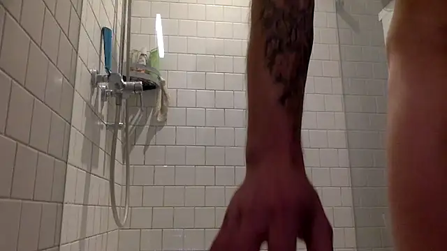 oktober1993 online show from April 10, 12:12 pm