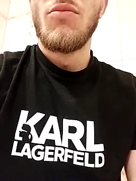 hoot denis28 online show from March 23, 2:59 am