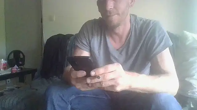 mohican69hot online show from April 19, 4:06 pm