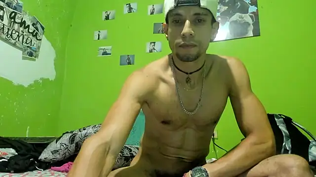MikeRose94 online show from June 27, 10:37 pm