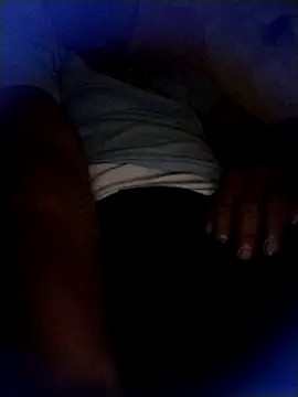 favcrew online show from December 5, 11:05 am