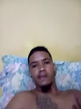 lionheart05 online show from February 18, 4:59 pm