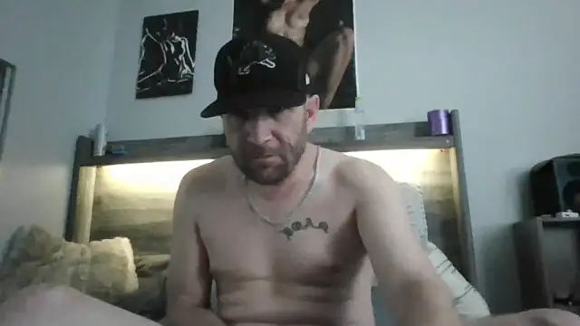 Edward LongCock online show from December 22, 9:33 am