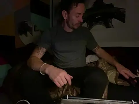 Gman143187 online show from October 23, 7:45 am