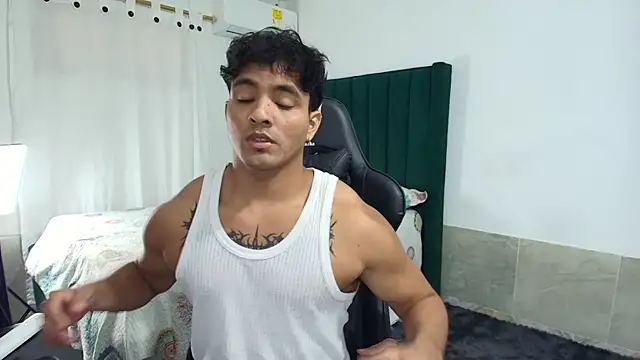 Snapshot of man_dur07 chatting on September 26, 9:34 pm man dur07 online show from September 26, 9:34 pm