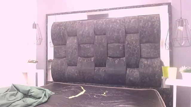 LarryCollin online show from March 6, 3:46 am