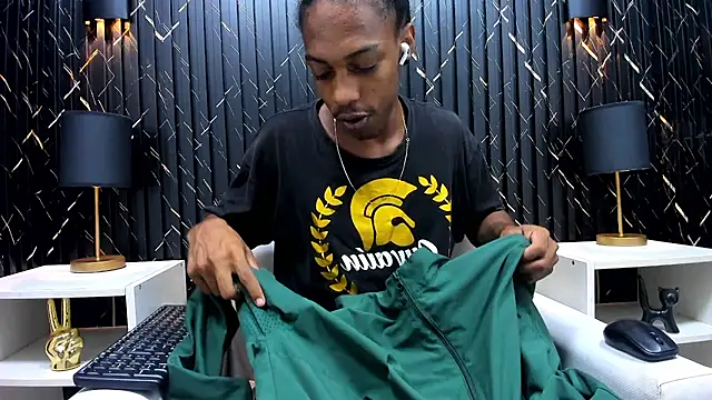 LarryCollin online show from March 5, 3:30 am