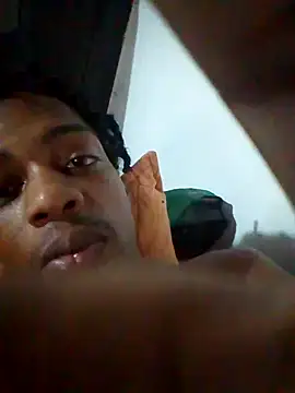 LarryCollin online show from December 12, 3:32 am