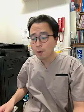 Snapshot of shigeki-113 chatting on October 3, 2:33 pm shigeki-113 online show from October 3, 2:33 pm