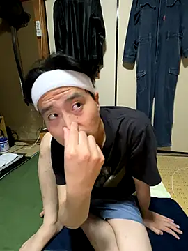 Snapshot of shigeki-113 chatting on September 21, 1:44 pm shigeki-113 online show from September 21, 1:44 pm
