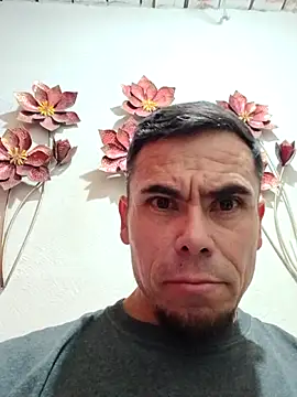 Hot796 online show from December 22, 8:55 am