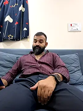 Fun Guuy online show from December 14, 8:49 pm