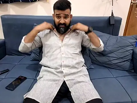 Snapshot of Fun_Guuy chatting on October 20, 3:38 pm Fun Guuy online show from October 20, 3:38 pm