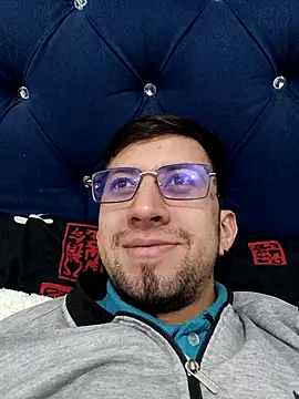 stivevv online show from March 5, 11:45 pm