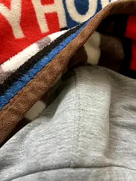 zelal online show from December 5, 11:51 pm