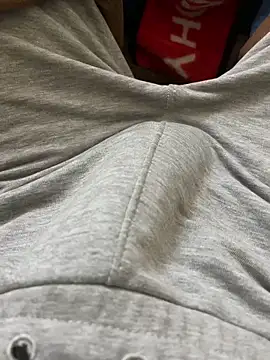 zelal online show from December 8, 10:36 pm