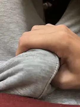 zelal online show from December 18, 9:18 pm