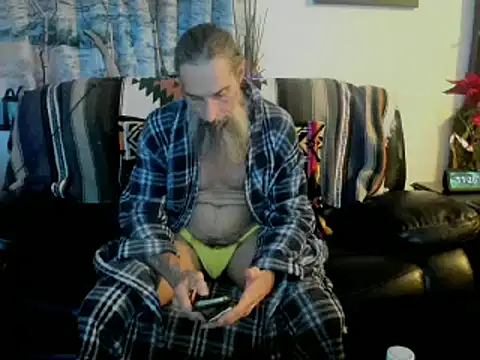 Snapshot of mindphu_k chatting on December 31, 4:27 am mindphu k online show from December 31, 4:27 am