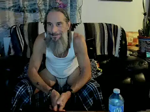 Snapshot of mindphu_k chatting on February 11, 7:54 am mindphu k online show from February 11, 7:54 am