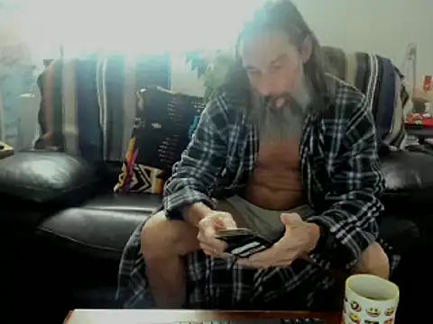 Snapshot of mindphu_k chatting on December 15, 4:26 pm mindphu k online show from December 15, 4:26 pm