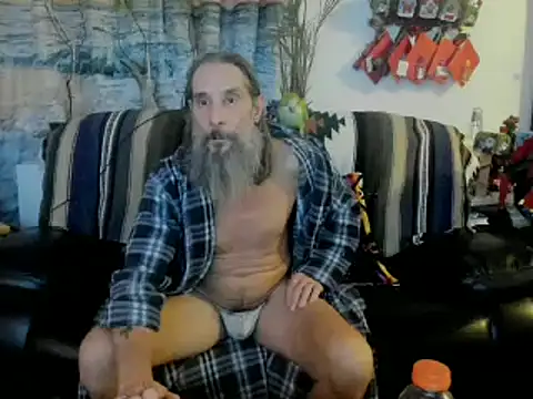 Snapshot of mindphu_k chatting on December 22, 2:49 am mindphu k online show from December 22, 2:49 am