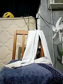 Palanquita4 online show from May 18, 2:30 am