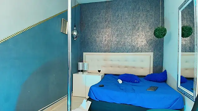 Snapshot of Erick_Zhimerman chatting on October 17, 4:16 am Erick Zhimerman online show from October 17, 4:16 am