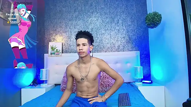 Snapshot of Erick_Zhimerman chatting on March 23, 3:54 am Erick Zhimerman online show from March 23, 3:54 am
