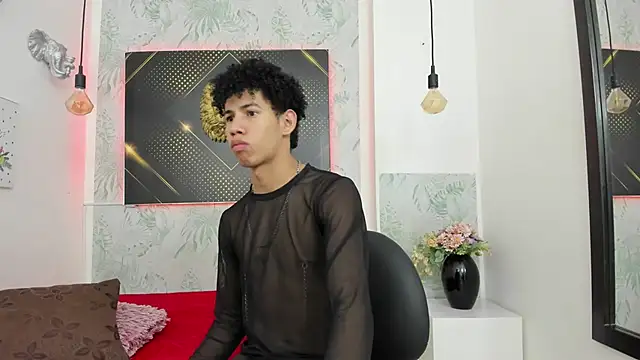 Snapshot of Erick_Zhimerman chatting on January 20, 4:32 am Erick Zhimerman online show from January 20, 4:32 am