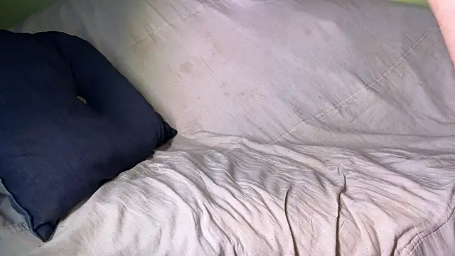 xAxel online show from February 25, 8:09 pm