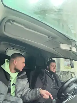 pavlesatara online show from December 7, 1:51 pm