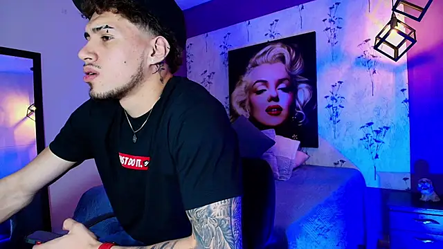 austin collinss online show from February 19, 3:06 am